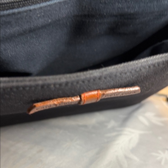 Kate Spade of New York Vintage Black Tote with Tan Straps - Picture 4 of 7